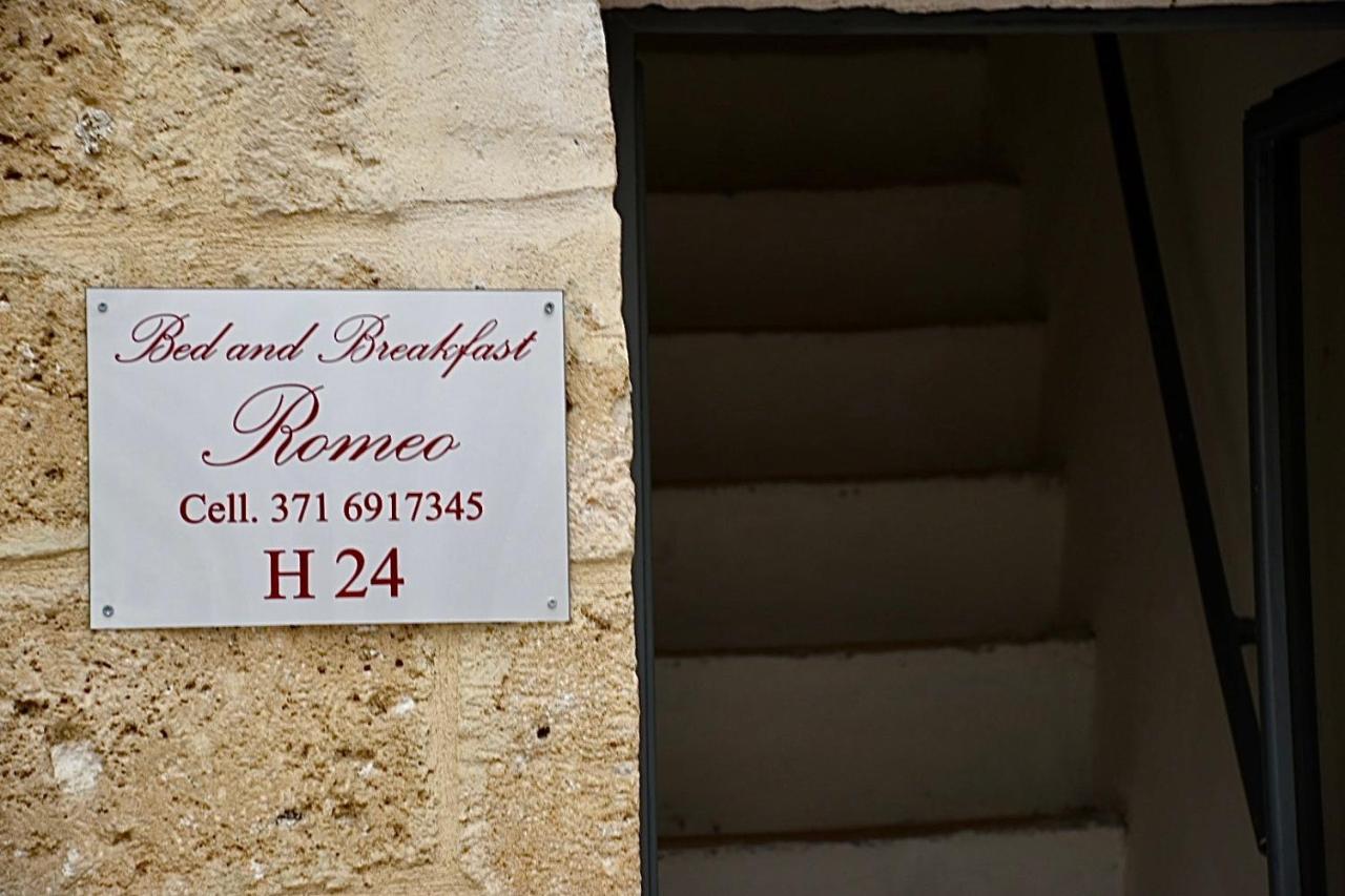 B&B Romeo Bari Exteriör bild