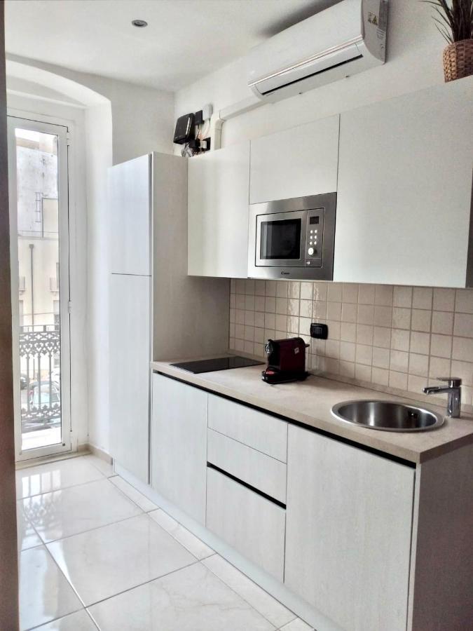 B&B Romeo Bari Exteriör bild
